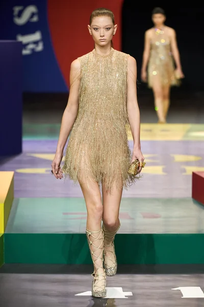 Look 73